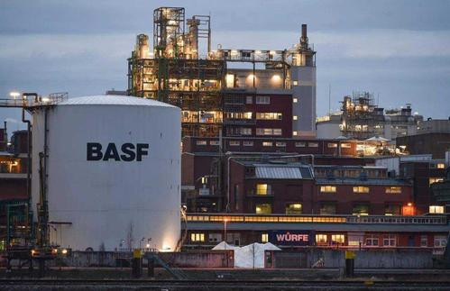 巴斯夫决议开展股票回购计划，最高达 30 亿欧元