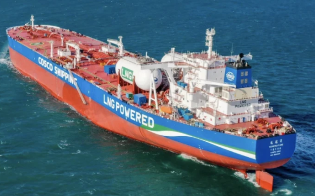 航运业“减排”里的国产力量：全球首艘LNG双燃料动力油轮交付
